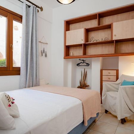 Small Apartment In Grotta Naxos Naxos City Ngoại thất bức ảnh