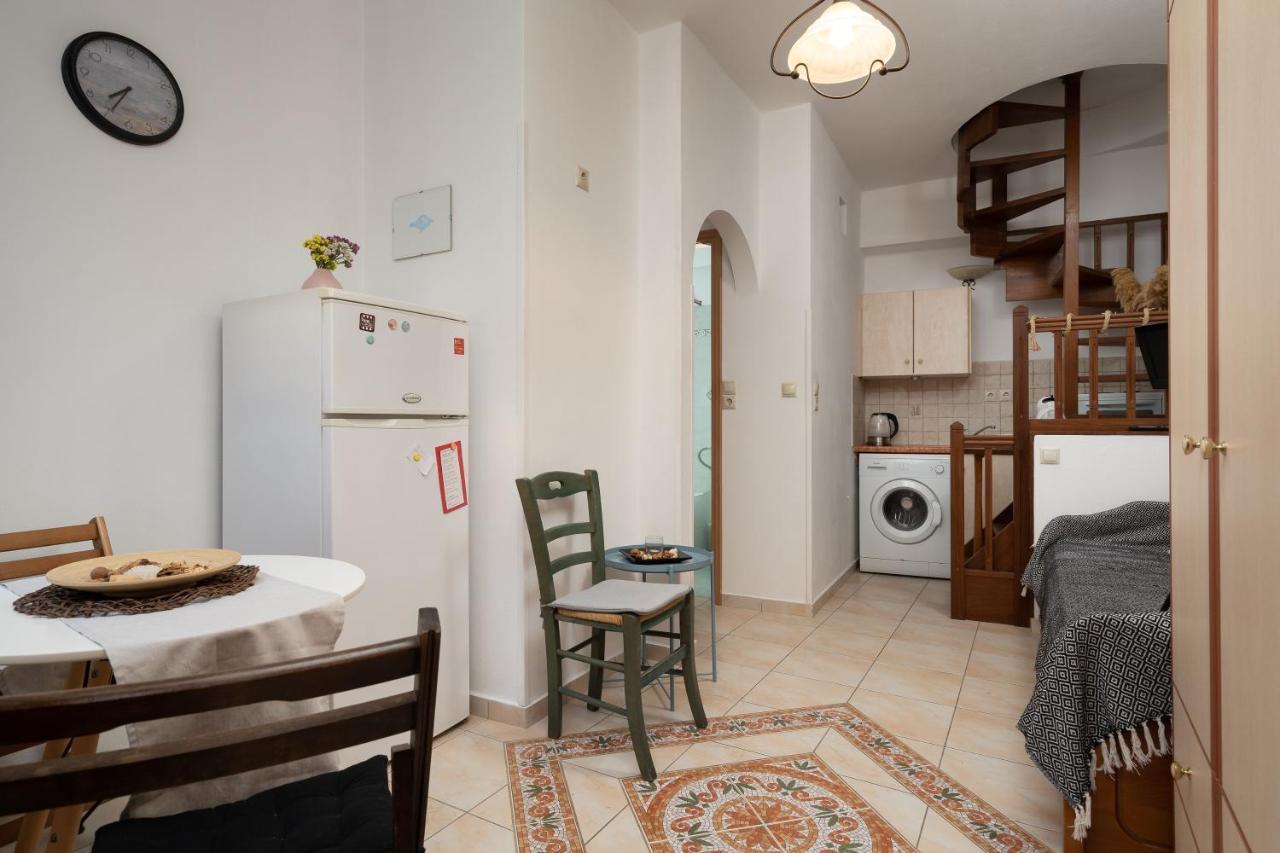 Small Apartment In Grotta Naxos Naxos City Ngoại thất bức ảnh