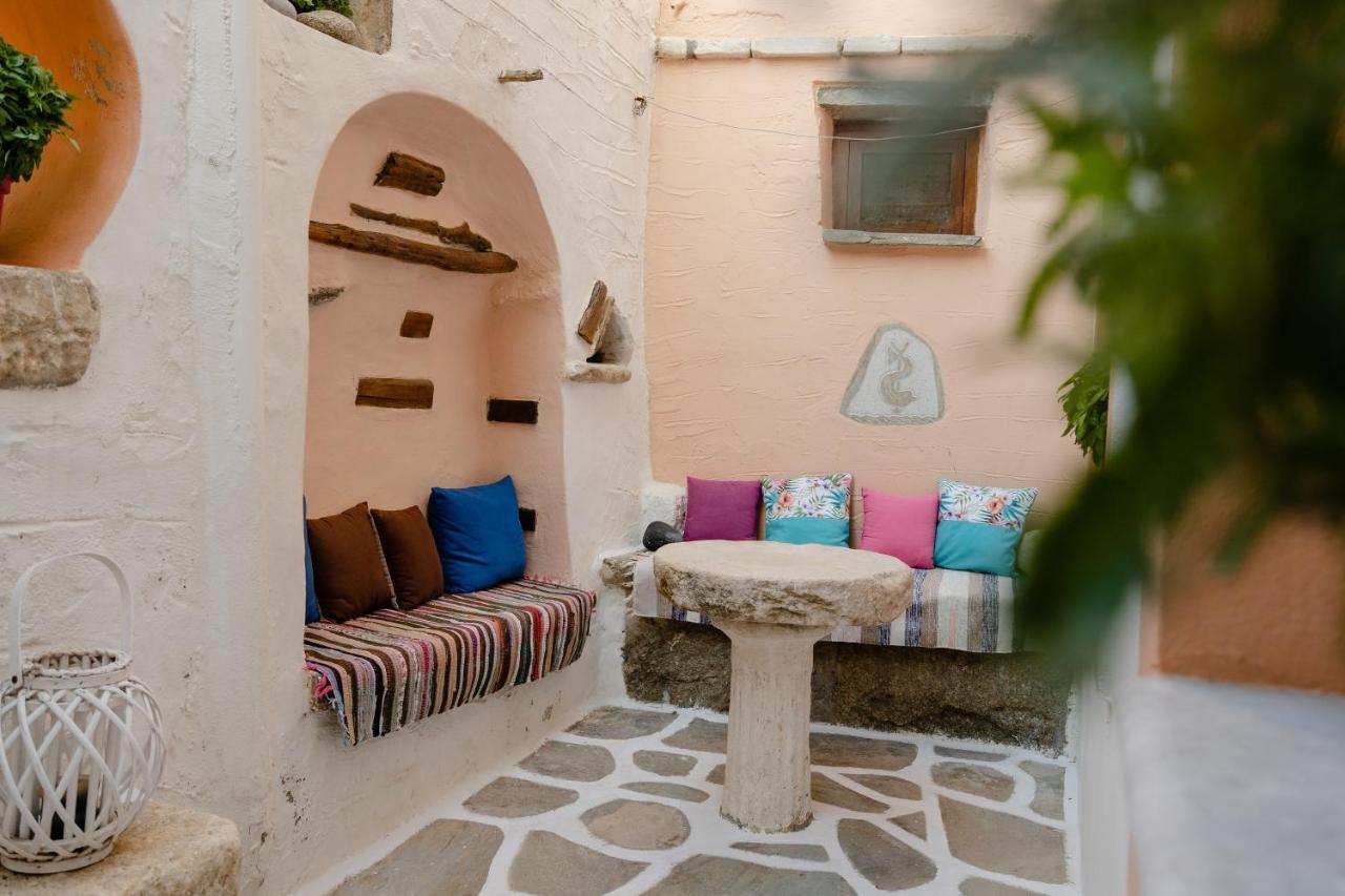 Small Apartment In Grotta Naxos Naxos City Ngoại thất bức ảnh