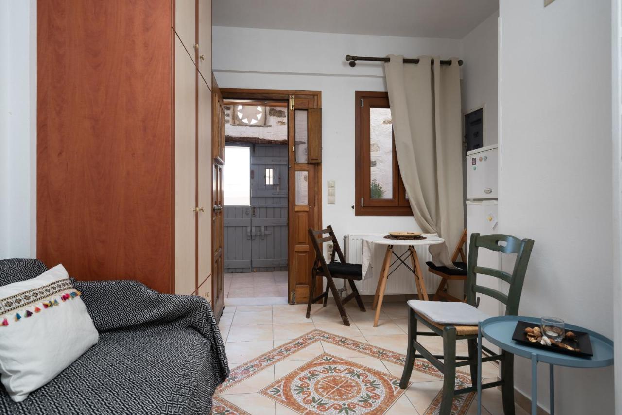 Small Apartment In Grotta Naxos Naxos City Ngoại thất bức ảnh