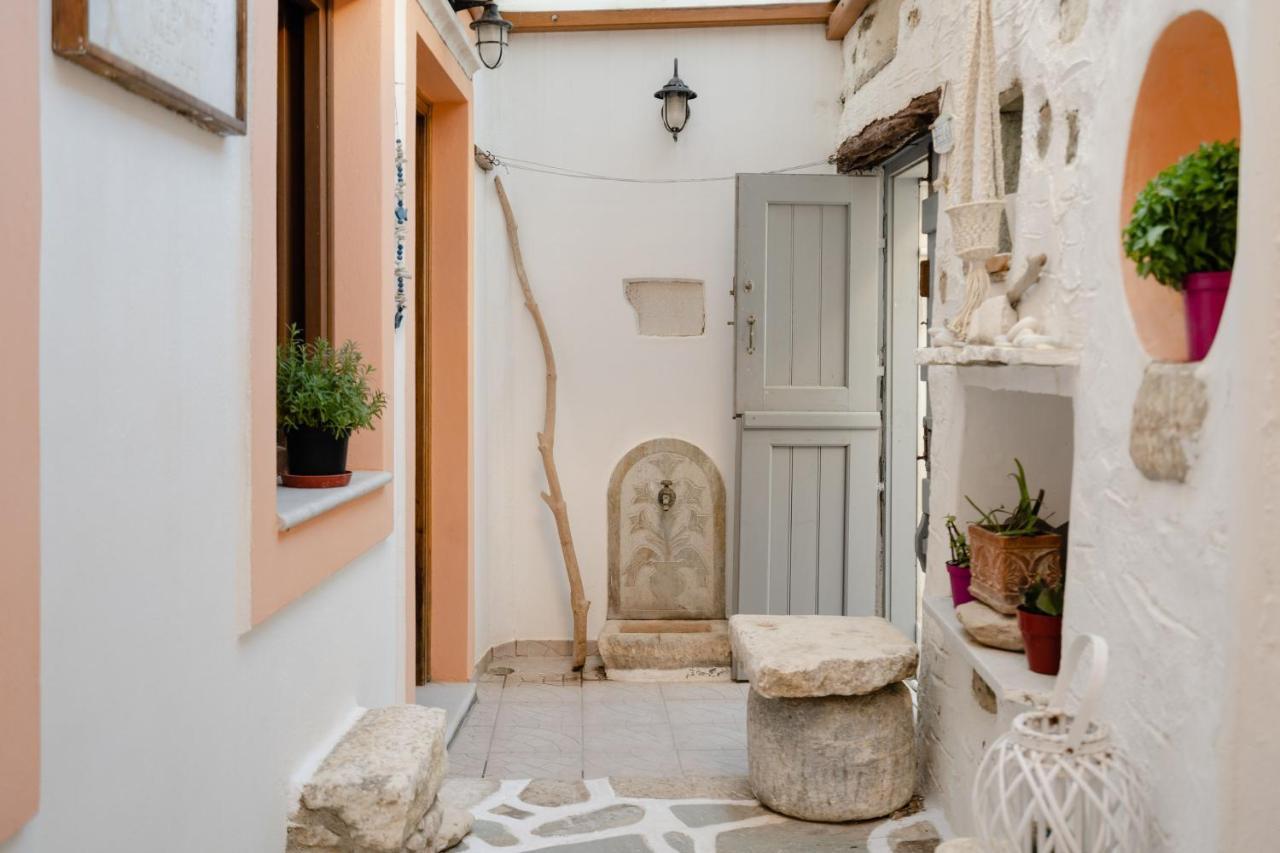 Small Apartment In Grotta Naxos Naxos City Ngoại thất bức ảnh